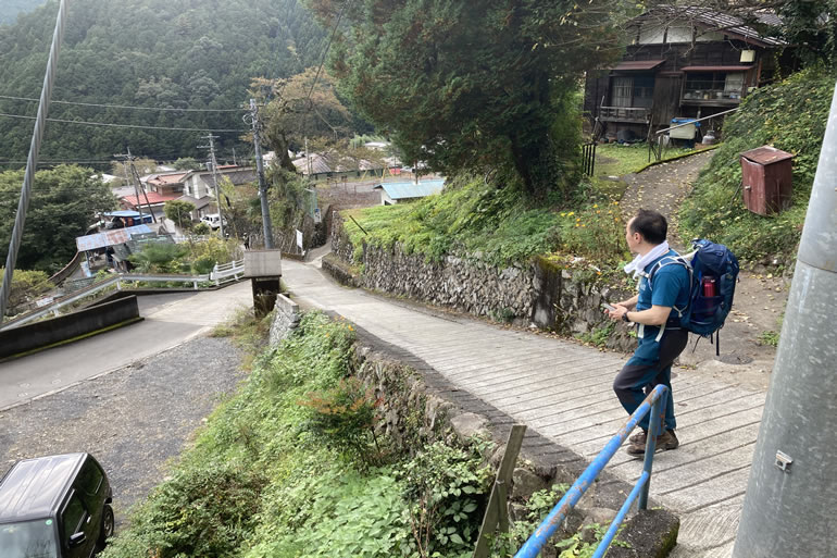 鳩ノ巣駅　登山