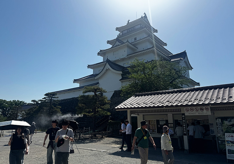 鶴ヶ城